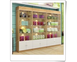TỦ KÍNH TRƯNG BÀY GỖ CÔNG NGHIỆP CHO SHOP